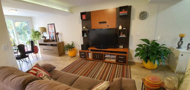 Imagem Casa de Condomínio com 3 Quartos à Venda,  em Cavalhada - Porto Alegre