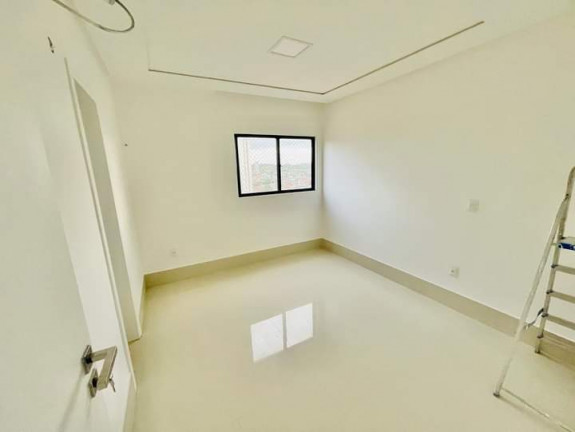 Imagem Apartamento com 5 Quartos à Venda, 260 m²em Lagoa Nova - Natal