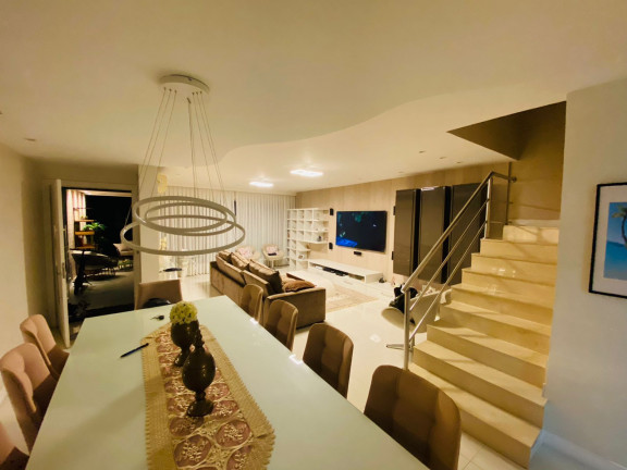 Imagem Casa de Condomínio com 4 Quartos à Venda, 261 m² em Barra da Tijuca - Rio de Janeiro