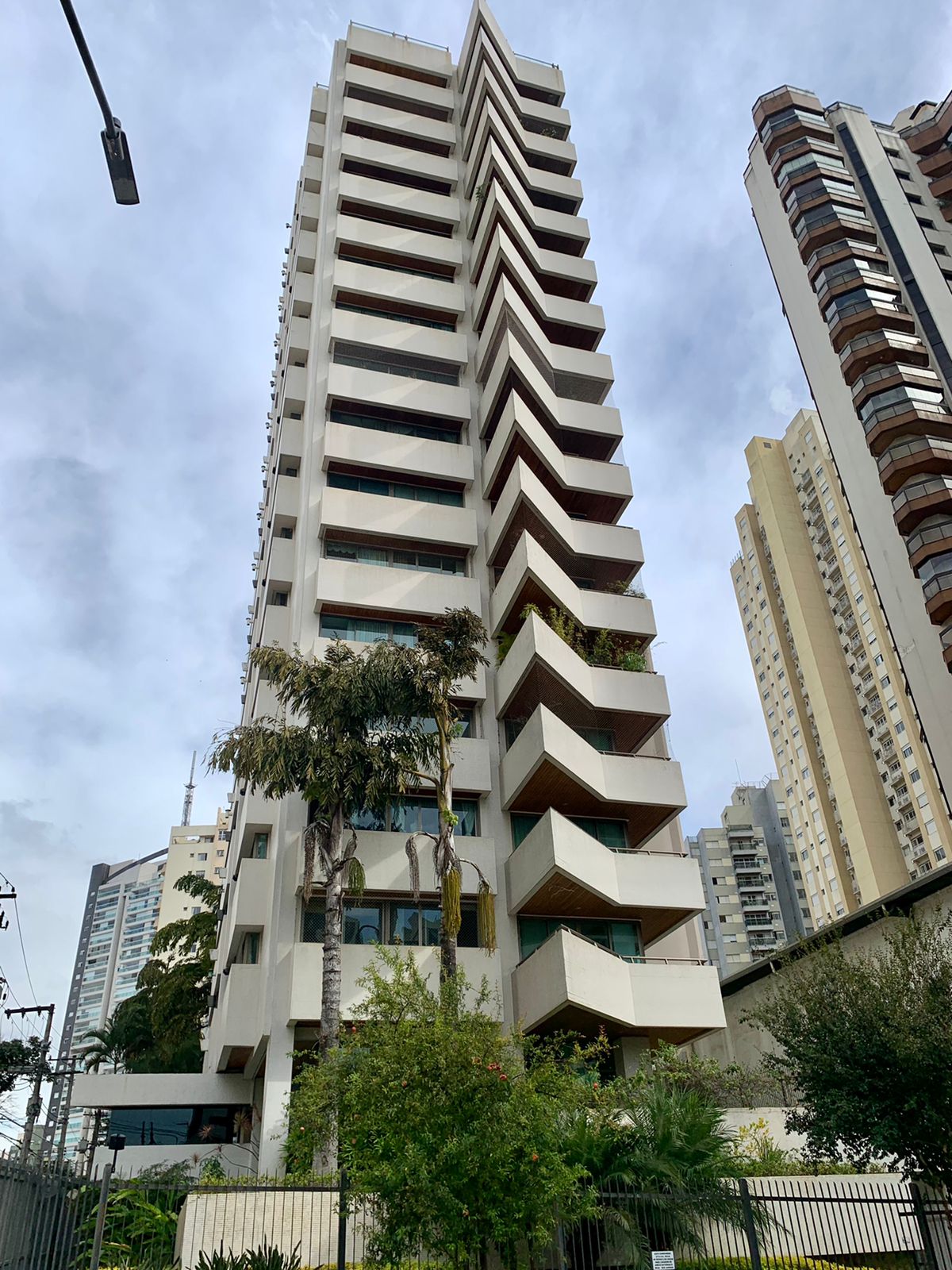Imagem de fundo do condomínio Condomínio Vila Verde - Aclimação - São Paulo - SP