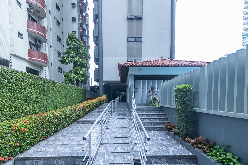 Imagem de fundo do condomínio Condomínio Condominio Plamas  De Mallorca - Umarizal - Belém - PA