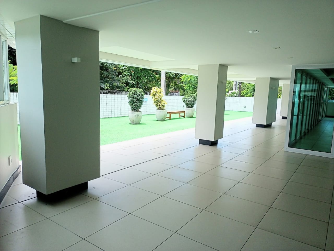 Imagem Apartamento com 4 Quartos à Venda, 112 m²em Torre - Recife