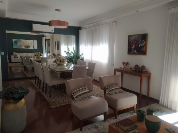 Imagem Apartamento com 4 Quartos à Venda, 160 m² em Cambuí - Campinas