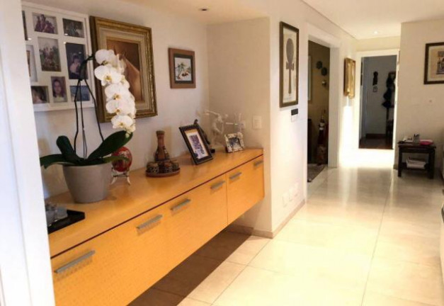 Imagem Apartamento com 6 Quartos à Venda, 330 m² em Boaçava - São Paulo