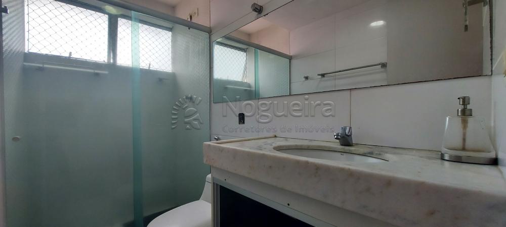 Imagem Apartamento com 3 Quartos à Venda, 106 m² em Aflitos - Recife