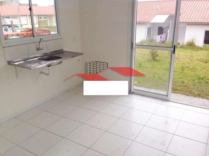 Imagem Casa de Condomínio com 2 Quartos à Venda, 48 m² em Jardim Algarve - Alvorada