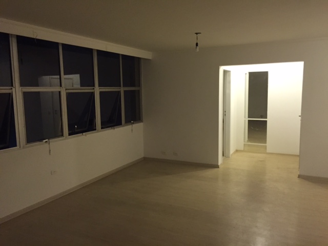 Foto do imóvel Apartamento com 3 Quartos à Venda, 147 m²em Jardim Europa - São Paulo