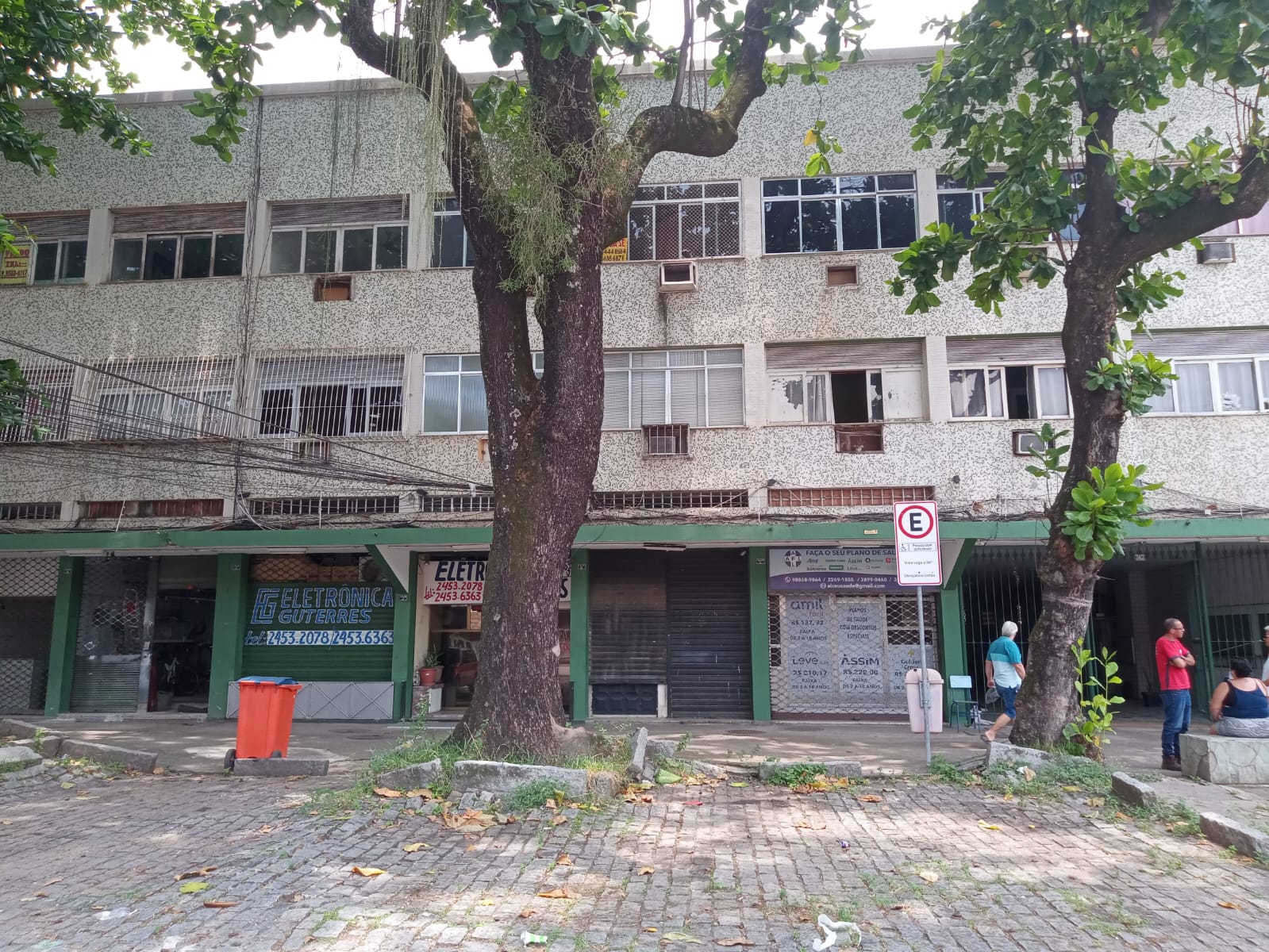 Imagem Sala Comercial à Venda, 25 m²em Cascadura - Rio de Janeiro