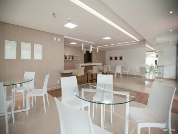 Imagem Apartamento com 3 Quartos à Venda, 103 m² em Mãe Luiza - Natal