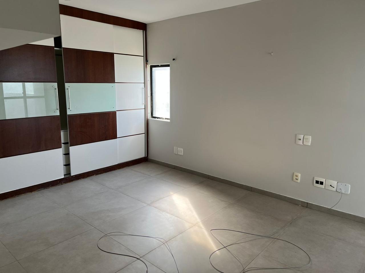 Foto do imóvel Apartamento com 3 Quartos à Venda ou Locação, 156 m²em Ponta do Farol - São Luís