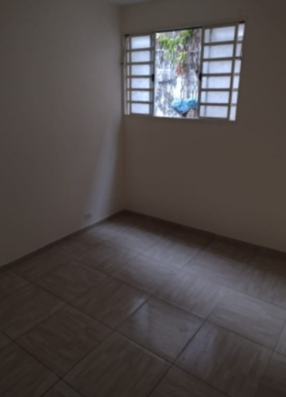 Imagem Casa com 2 Quartos para Alugar, 45 m²em Jardim Cachoeira - São Paulo