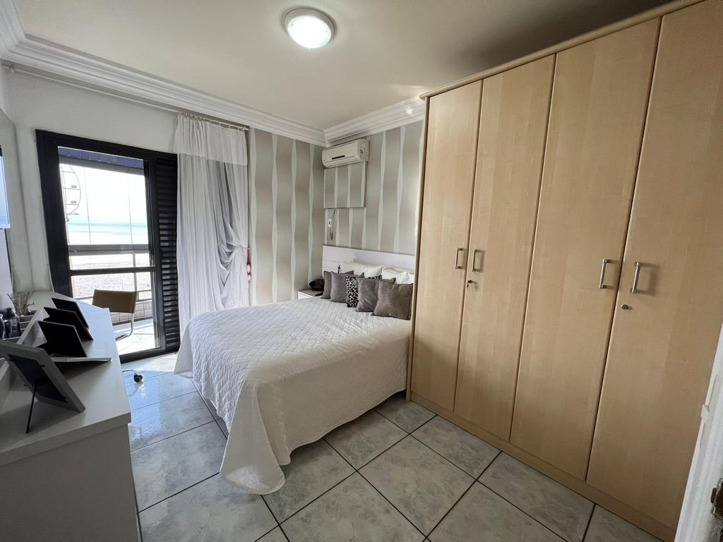Imagem Apartamento com 4 Quartos à Venda, 190 m²em Centro - Balneário Camboriú