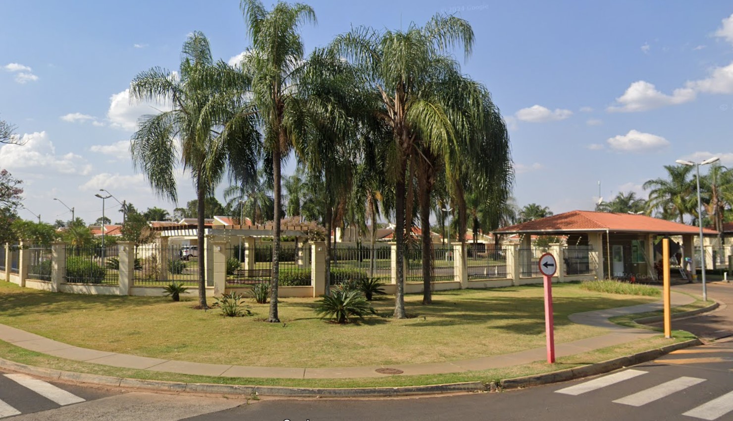 Imagem Casa de Condomínio com 3 Quartos à Venda, 125 m²em Cidade Jardim - Araraquara