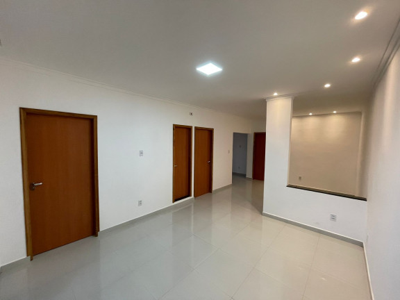 Imagem Apartamento com 3 Quartos para Alugar, 110 m²em Aparecida - Santarém