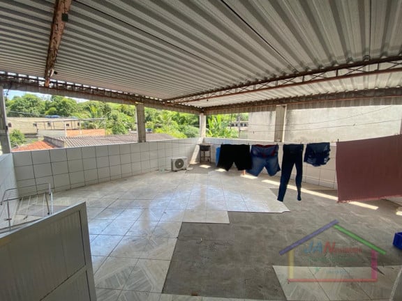 Imagem Casa com 3 Quartos à Venda, 300 m² em Bangu - Rio de Janeiro