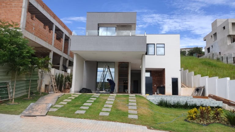 Imagem Casa com 4 Quartos à Venda, 430 m² em Alfhaville  - Vespasiano