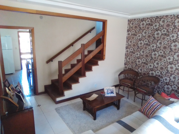 Imagem Casa com 3 Quartos à Venda, 268 m² em Badu - Niterói