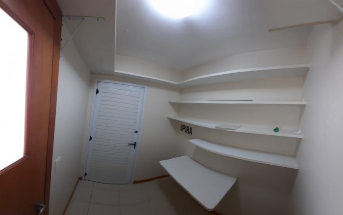 Imagem Apartamento com 2 Quartos para Alugar, 52 m² em Badu - Niterói