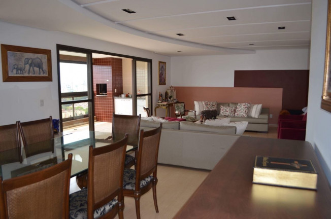 Imagem Apartamento com 4 Quartos à Venda, 212 m² em Jardim Do Lago - Londrina