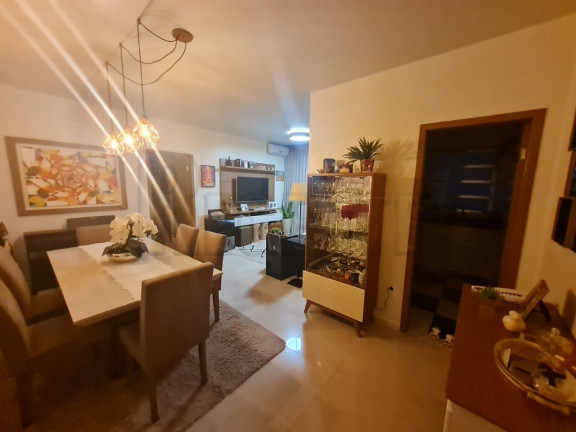 Imagem Apartamento com 3 Quartos à Venda, 88 m² em Centro - Florianópolis