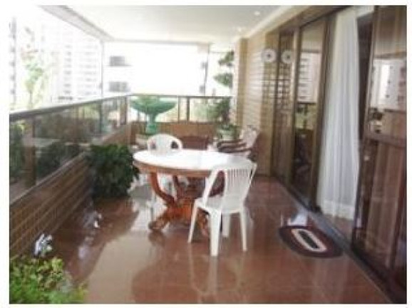 Imagem Apartamento com 4 Quartos à Venda,  em Meireles - Fortaleza