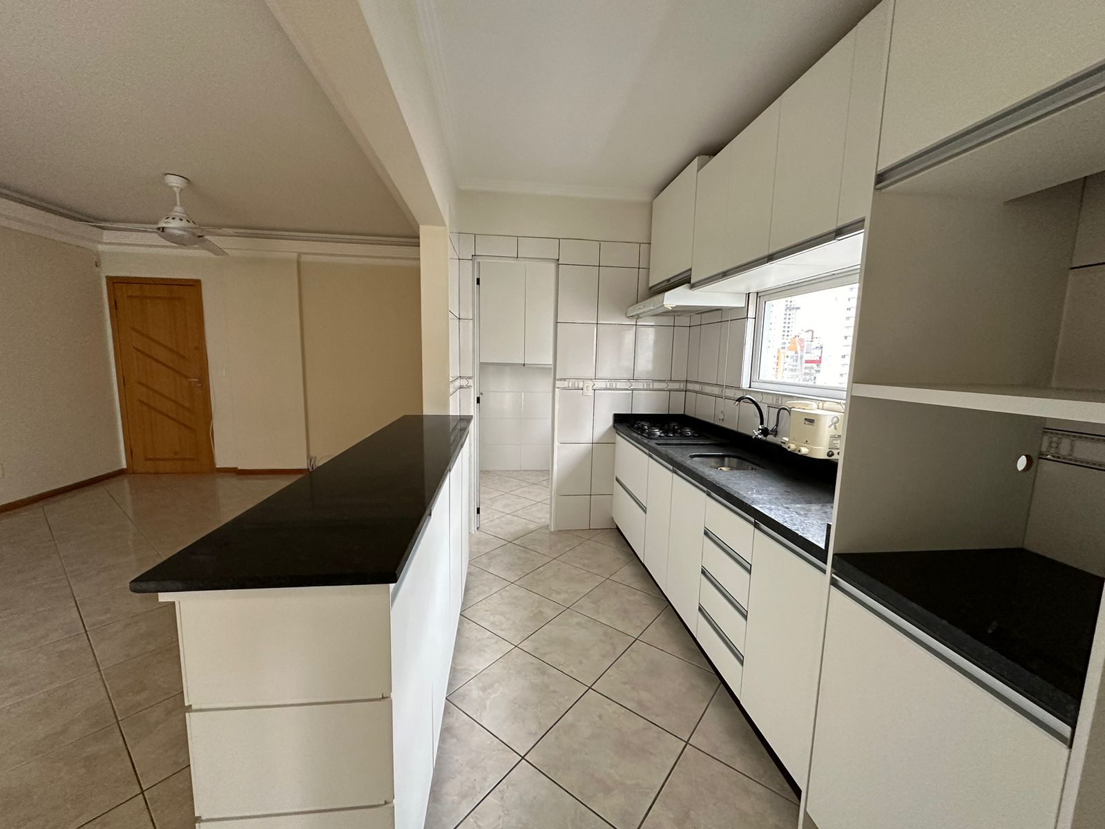 Imagem Apartamento com 3 Quartos à Venda, 86 m²em Centro - Balneário Camboriú