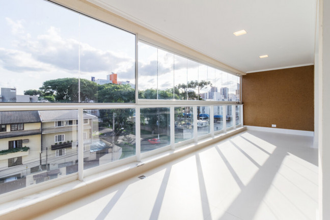 Imagem Apartamento com 4 Quartos à Venda, 158 m²em Água Verde - Curitiba