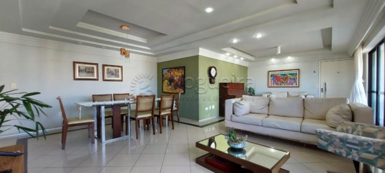 Foto do imóvel Apartamento com 4 Quartos à Venda, 201 m² em Casa Forte - Recife