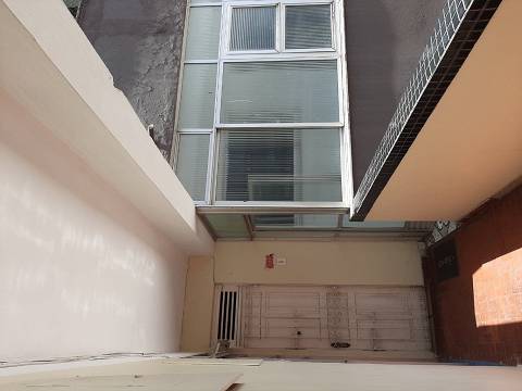 Imagem Apartamento com 2 Quartos à Venda, 75 m²em Marco - Belém