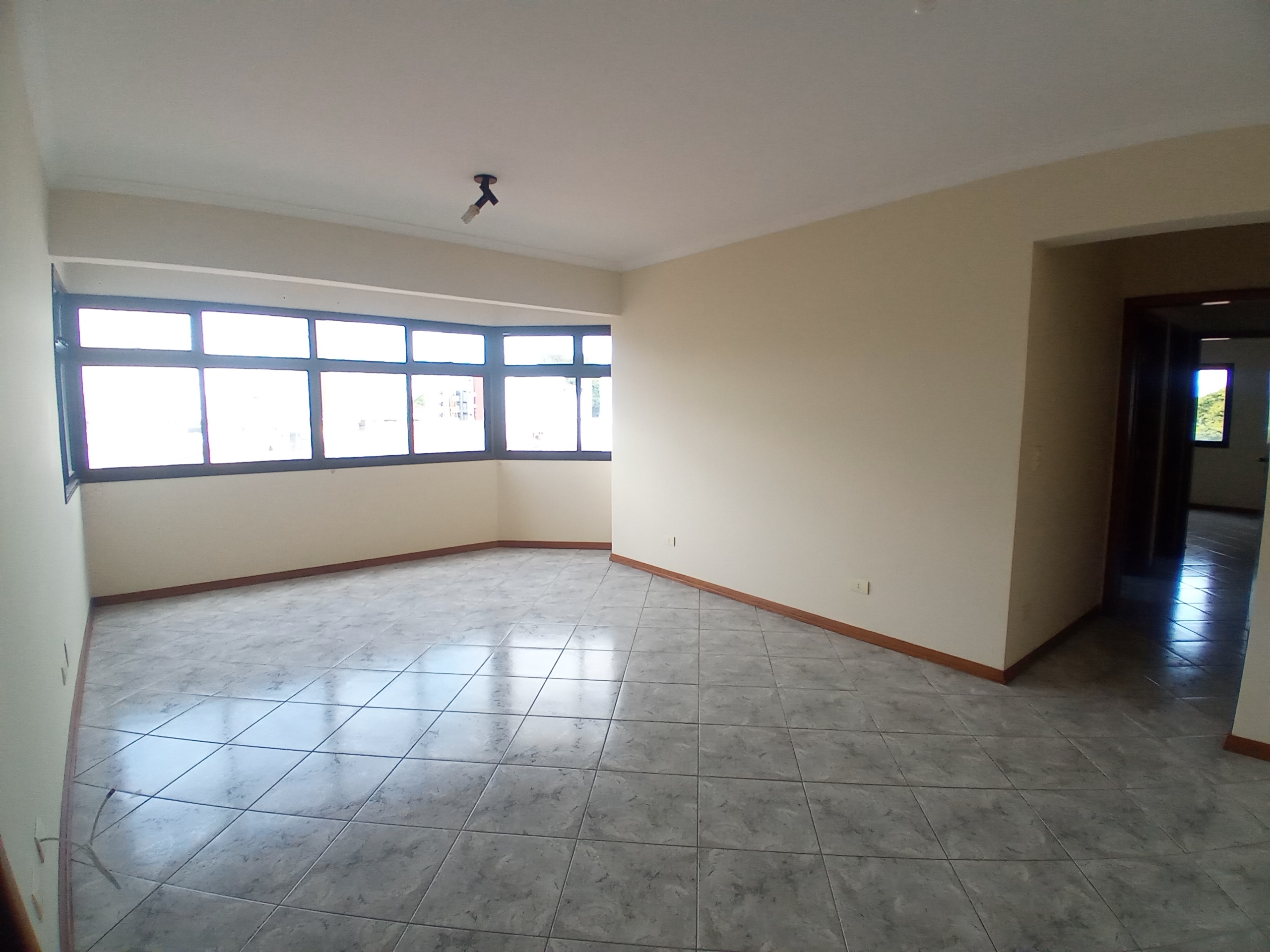 Foto do imóvel Apartamento com 2 Quartos à Venda, 75 m²em Centro - Taubaté