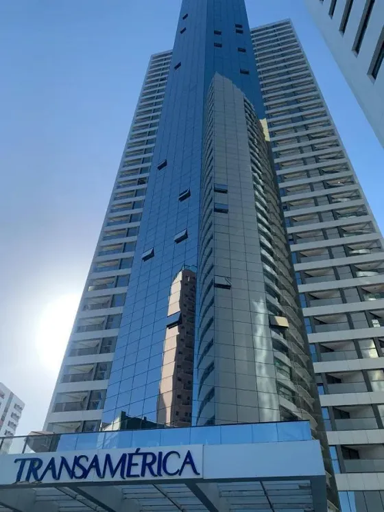 Foto do imóvel Flat com 1 Quarto à Venda, 45 m²em Pina - Recife