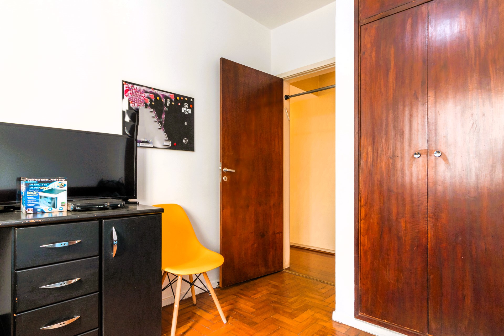 Imagem Apartamento com 3 Quartos à Venda, 130 m²em Jardim Paulista - São Paulo
