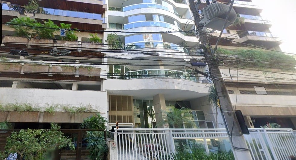 Imagem de fundo do condomínio Condomínio Condominio Hyde Par - Icaraí - Niterói - RJ