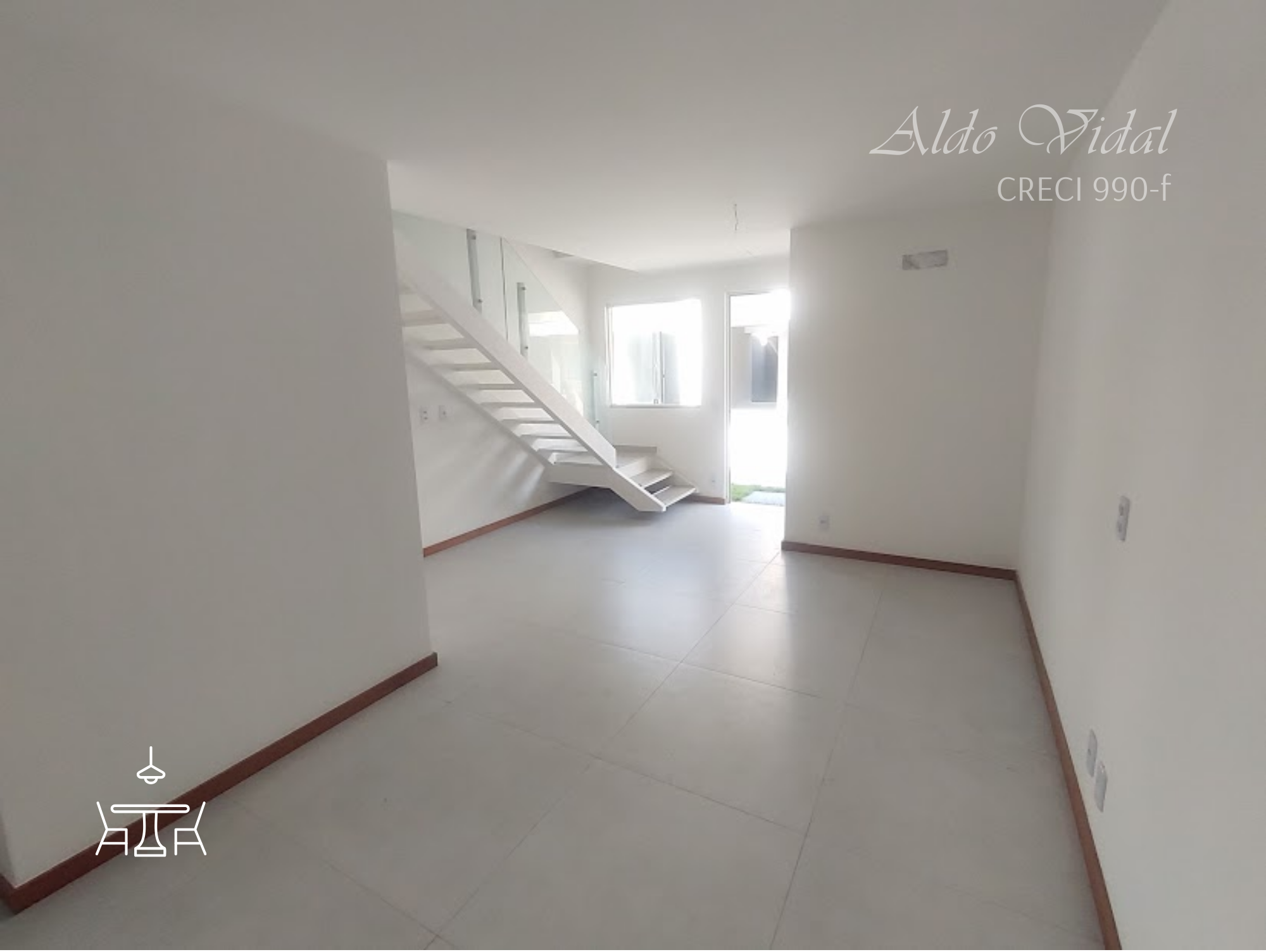Foto do imóvel Casa de Condomínio com 3 Quartos à Venda, 105 m²em Colina de Laranjeiras - Serra