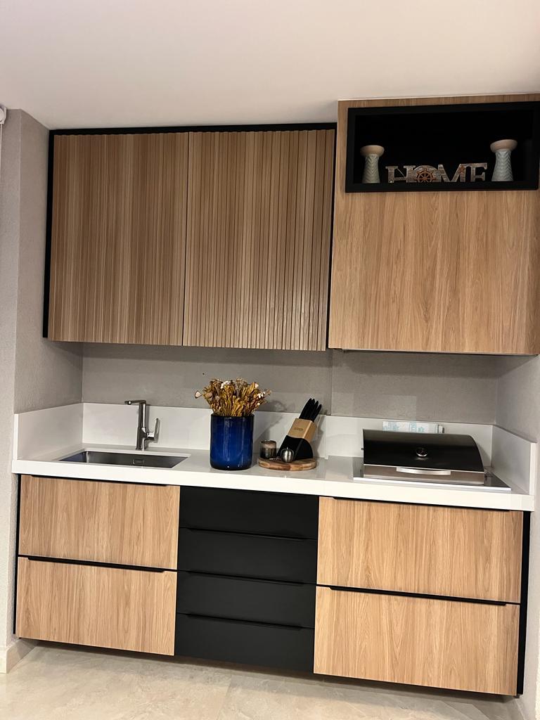 Imagem Apartamento com 3 Quartos à Venda, 181 m²em Cambuí - Campinas