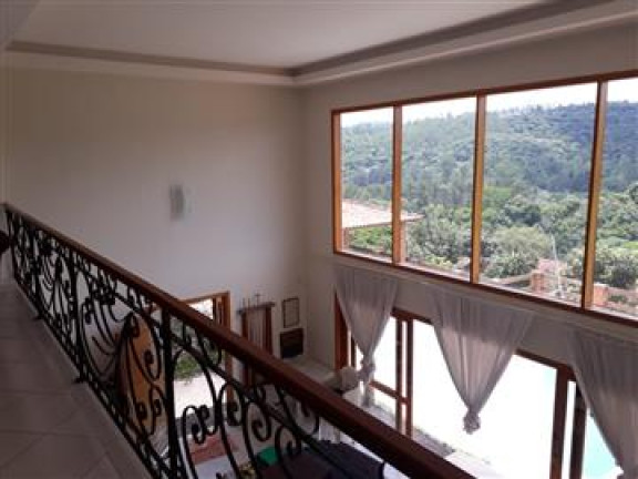 Imagem Chácara com 6 Quartos à Venda, 380 m² em Pirucaia - Mairiporã