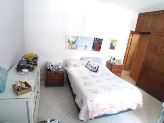 Imagem Apartamento com 4 Quartos à Venda, 222 m² em Icaraí - Niterói
