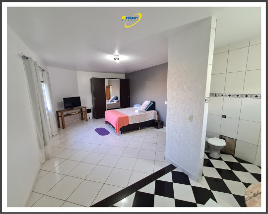 Imagem Casa de Condomínio com 4 Quartos à Venda,  em Setor Habitacional Arniqueira (Águas Claras) - Brasília
