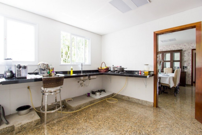Imagem Casa com 5 Quartos à Venda, 900 m² em Real Parque - São Paulo
