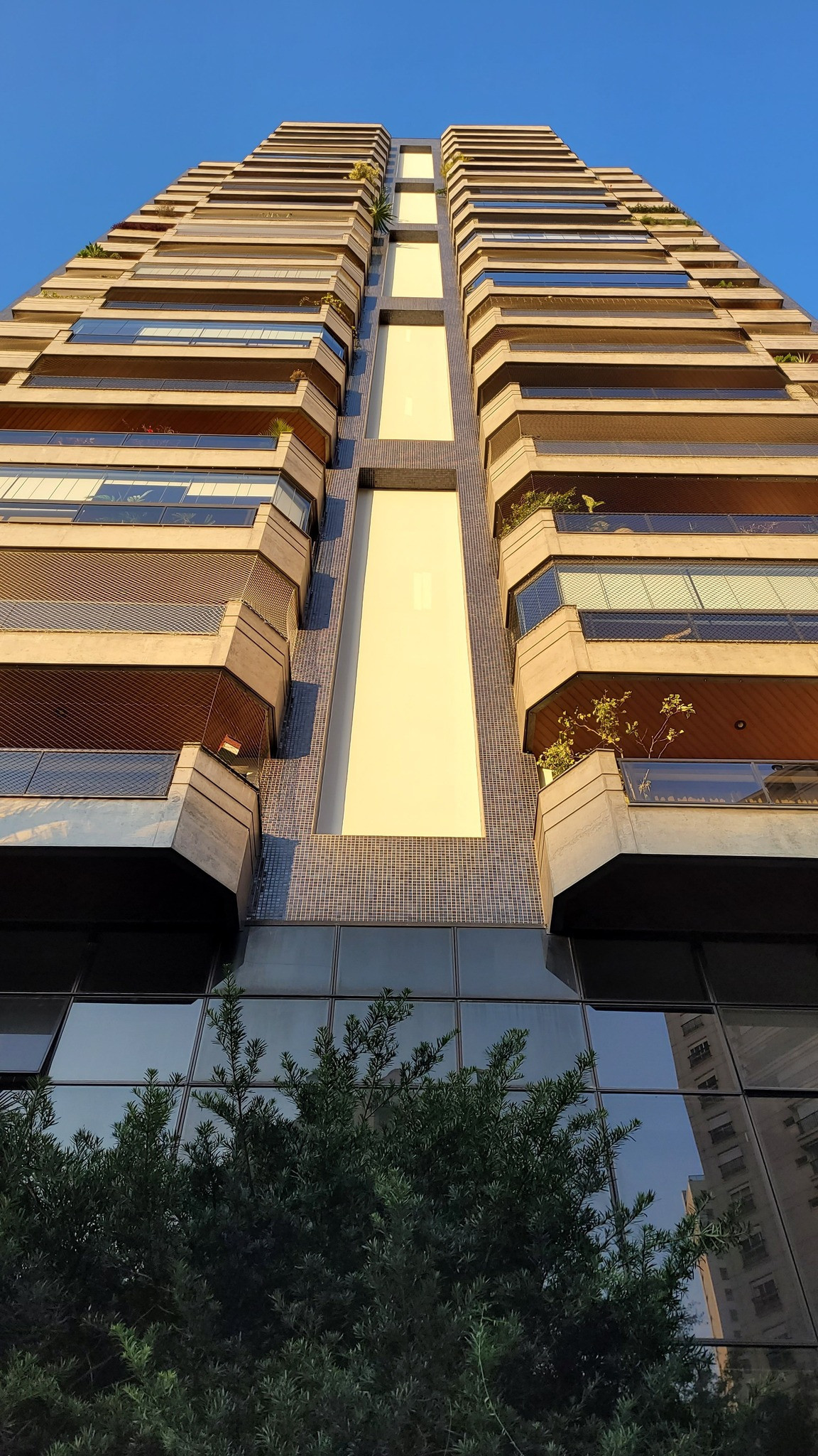 Foto do imóvel Apartamento com 4 Quartos à Venda, 177 m² em Vila Suzana - São Paulo