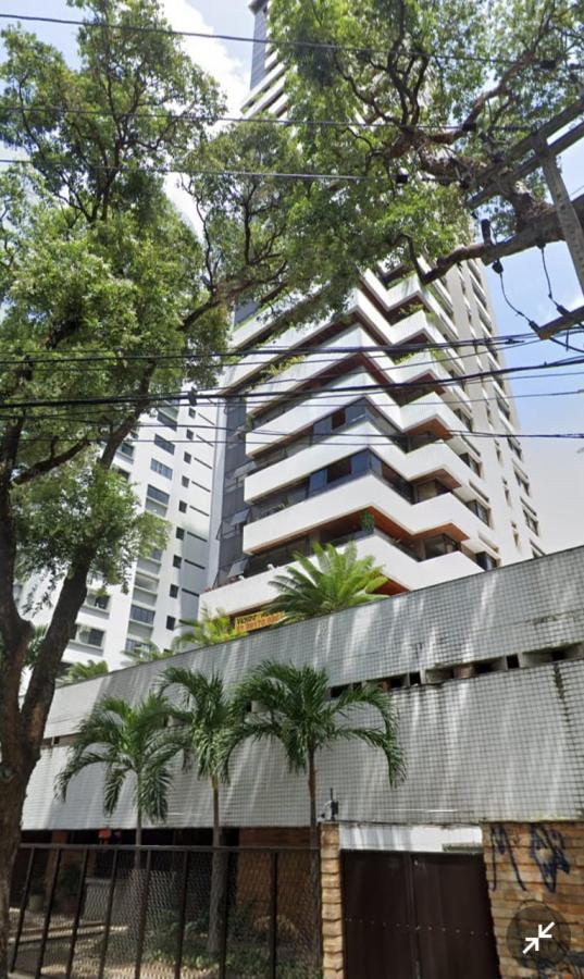 Imagem de fundo do condomínio Condomínio Benedictine - Aflitos - Recife - PE