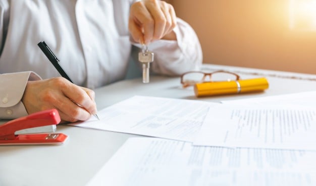 Como É Feita a Transferência de uma Escritura de Imóvel?
