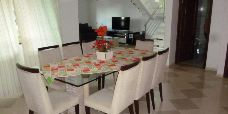 Imagem Casa de Condomínio com 4 Quartos à Venda, 500 m² em Centro - Santa Isabel