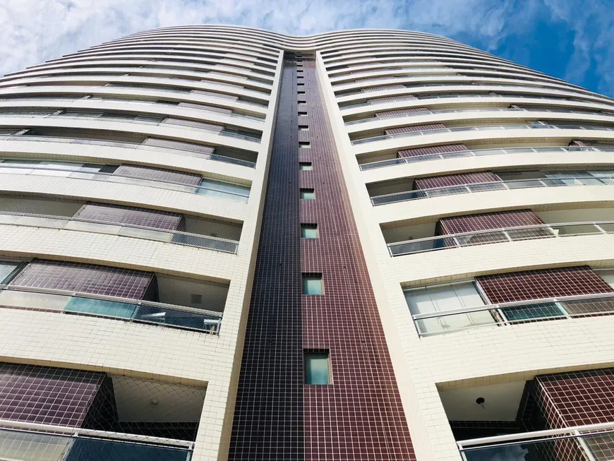 Imagem de fundo do condomínio Condomínio Condominio Marées - Mucuripe - Fortaleza - CE