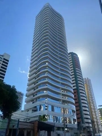 Foto do imóvel Apartamento com 3 Quartos à Venda, 171 m²em Umarizal - Belém