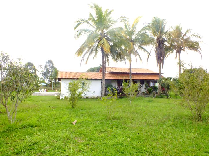 Imagem Chácara com 2 Quartos à Venda, 2.800 m² em Araruama
