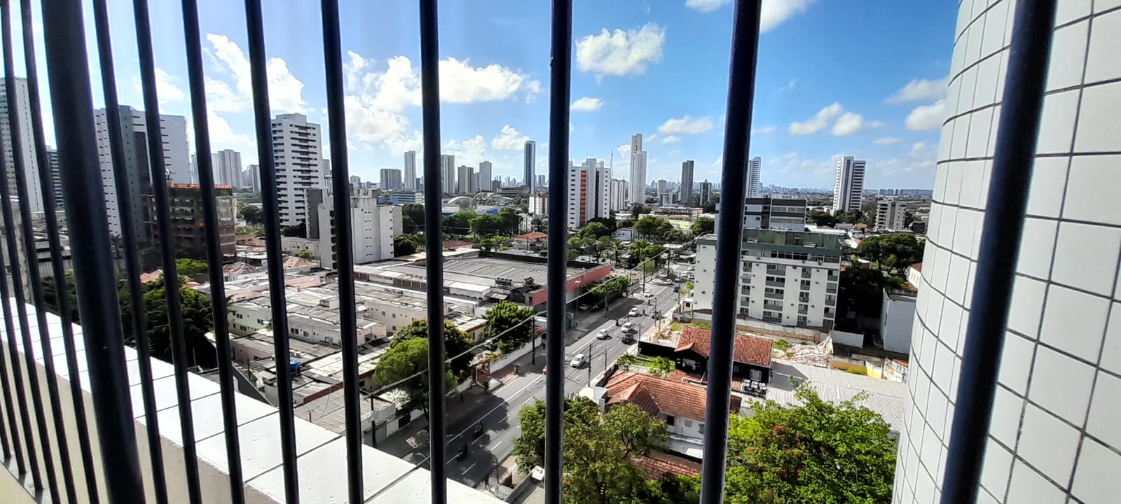 Imagem Apartamento com 2 Quartos à Venda, 66 m²em Madalena - Recife