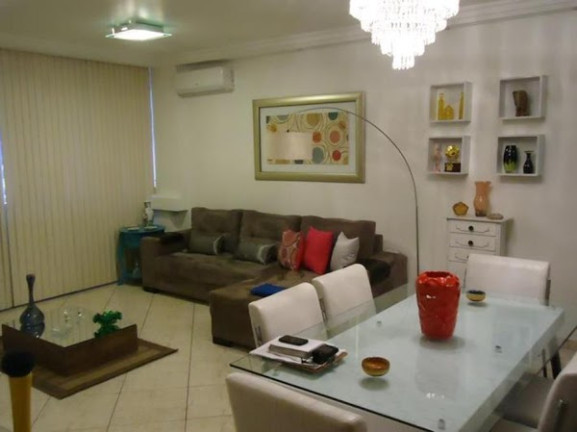 Imagem Apartamento com 3 Quartos à Venda, 130 m² em Icaraí - Niterói
