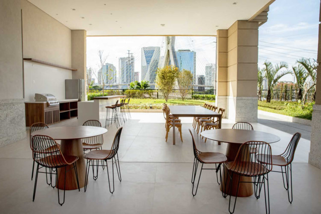 Imagem Apartamento com 4 Quartos à Venda, 186 m²em Real Parque - São Paulo