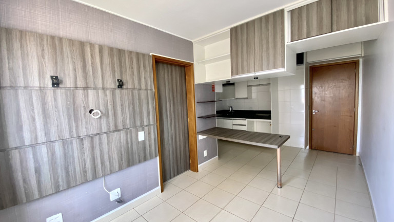Imagem Apartamento com 1 Quarto à Venda, 30 m² em Samambaia Sul (Samambaia) - Brasília
